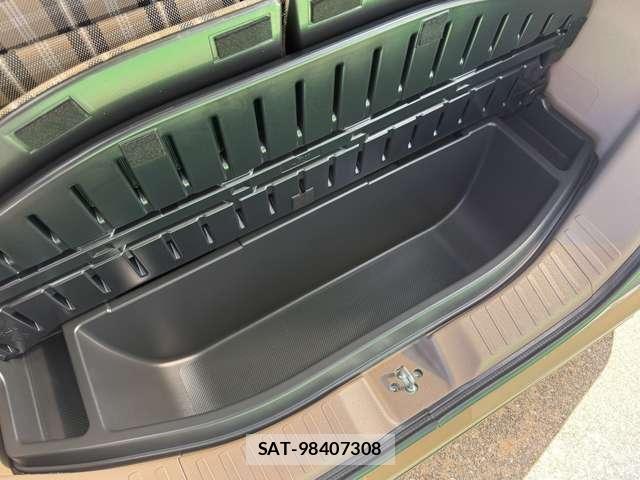 Honda N BOX 2024-11 8686166-22