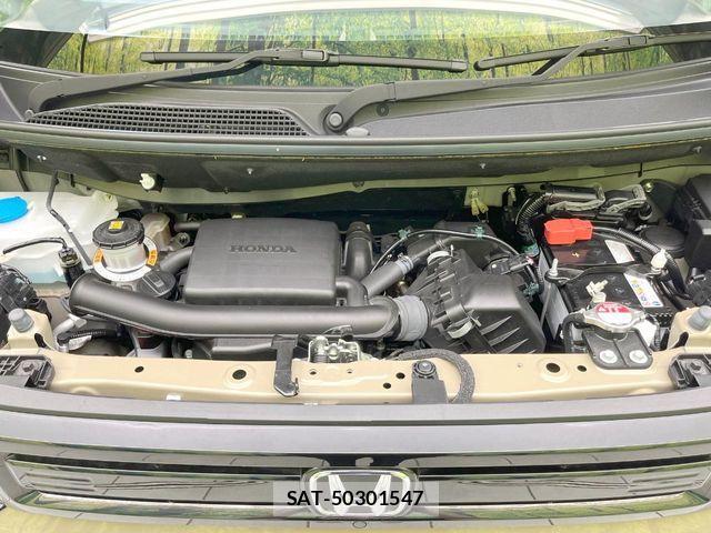 Honda N BOX 2025-06 8744732-17
