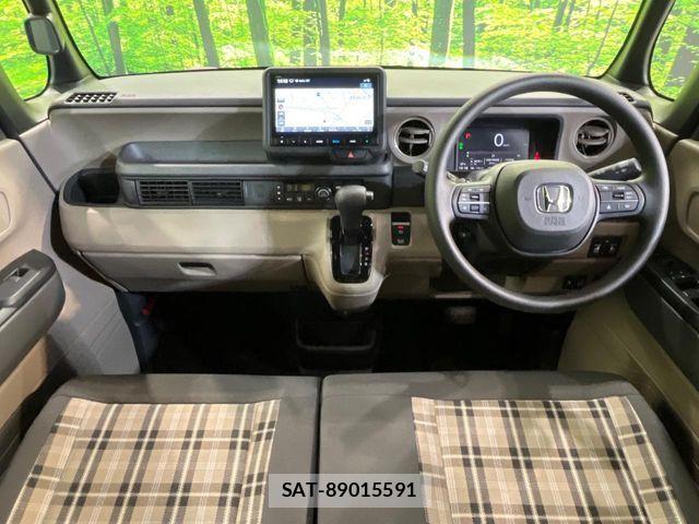 Honda N BOX 2025-05 8781389-1