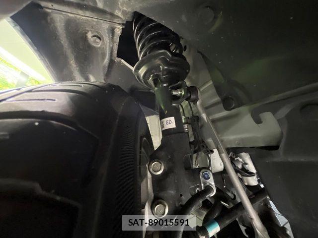 Honda N BOX 2025-05 8781389-19