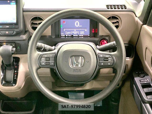Honda N BOX 2025-02 8796916-7