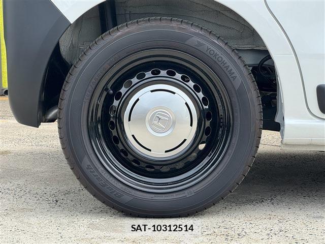 Honda N BOX 2025-08 8830783-17