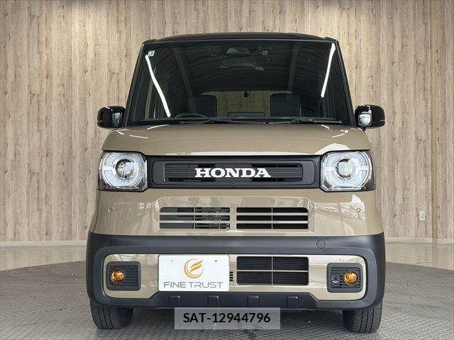 Honda N BOX 2025-01 8830782-14