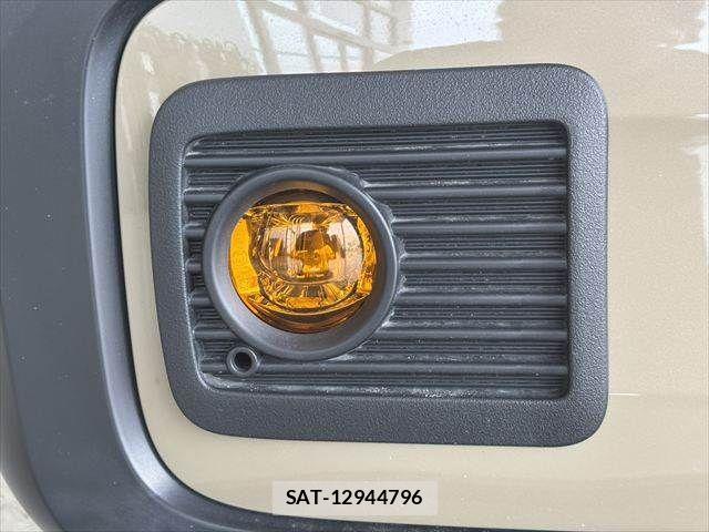 Honda N BOX 2025-01 8830782-24