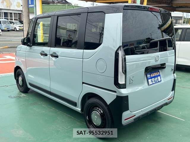 Honda N BOX 2026-07 8871662-3