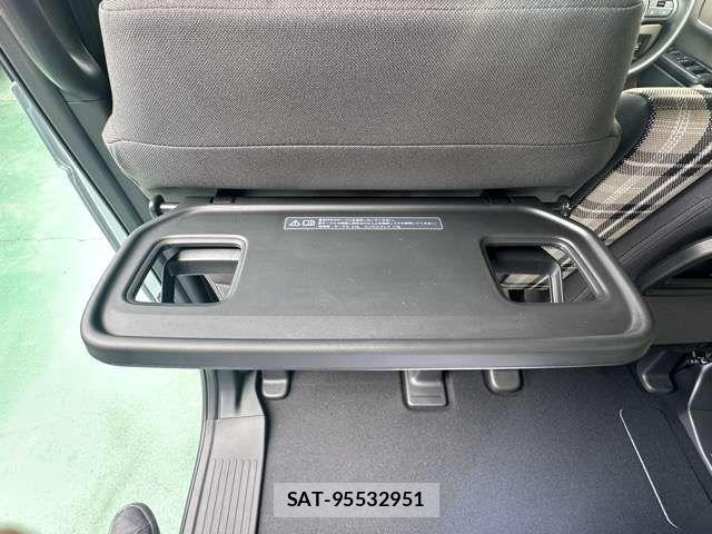 Honda N BOX 2026-07 8871662-7