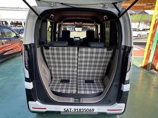 Honda N BOX 2025-08 8881184-9