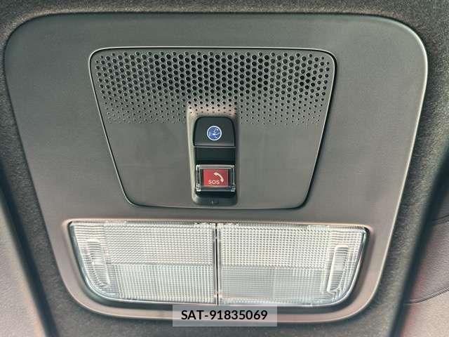 Honda N BOX 2025-08 8881184-17