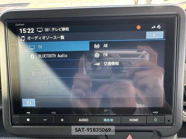 Honda N BOX 2025-08 8881184-19