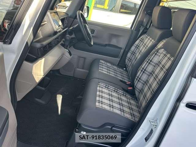 Honda N BOX 2025-08 8881184-4