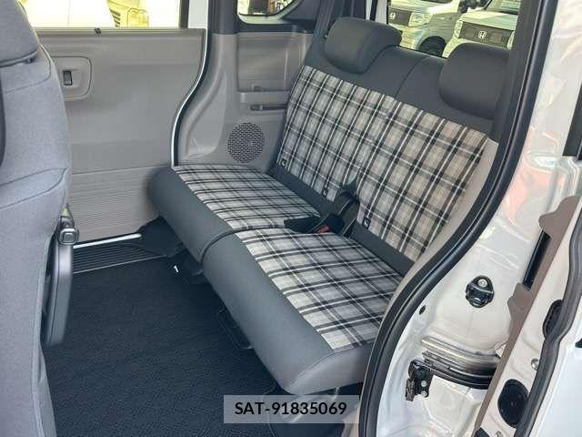 Honda N BOX 2025-08 8881184-5
