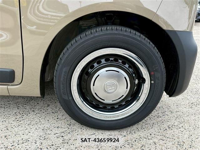 Honda N BOX 2026-05 8881183-13