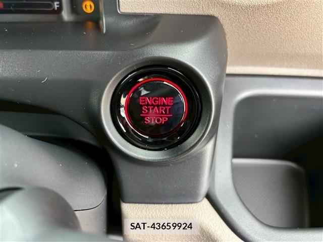 Honda N BOX 2026-05 8881183-16