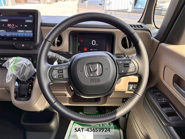 Honda N BOX 2026-05 8881183-22