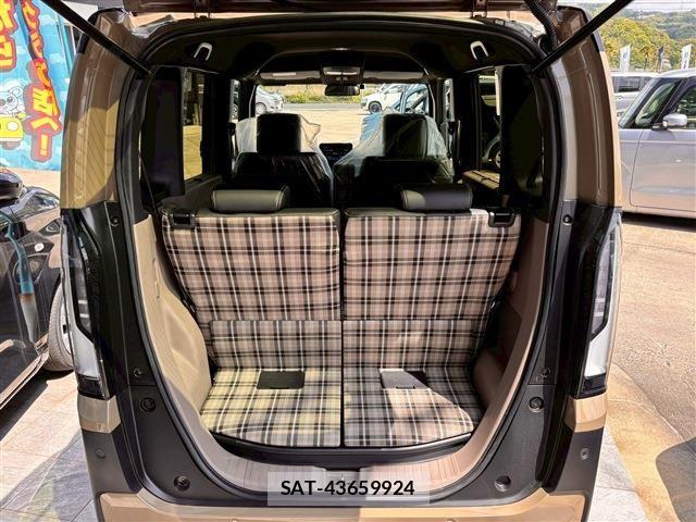 Honda N BOX 2026-05 8881183-5