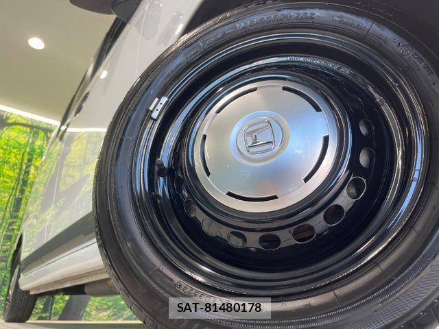 Honda N BOX 2024-11 8884057-12