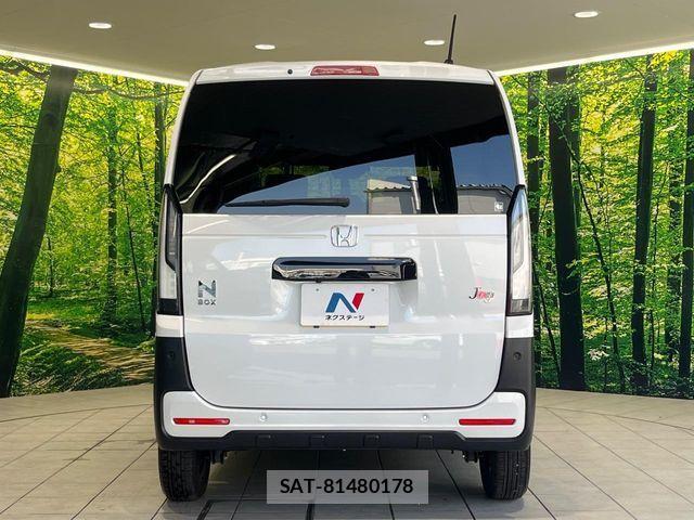 Honda N BOX 2024-11 8884057-14