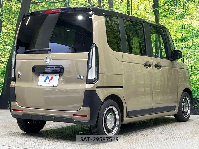 Honda N BOX 2025-02 8884056-17