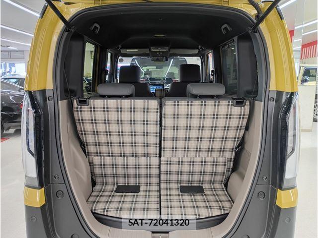 Honda N BOX 2025-11 7222745-18