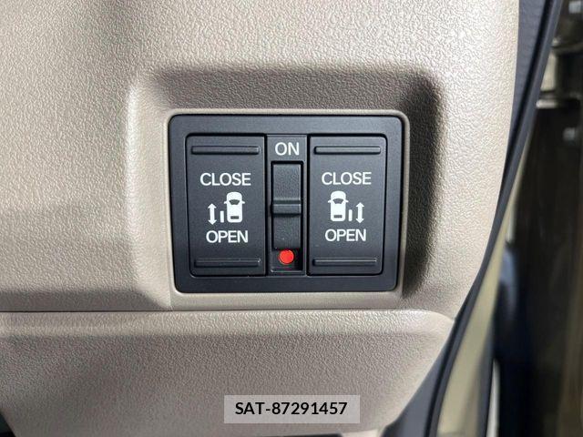Honda N BOX 2026-03 7222744-3