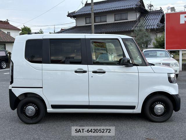 Honda N BOX 2026-03 8131604-6