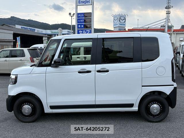 Honda N BOX 2026-03 8131604-7