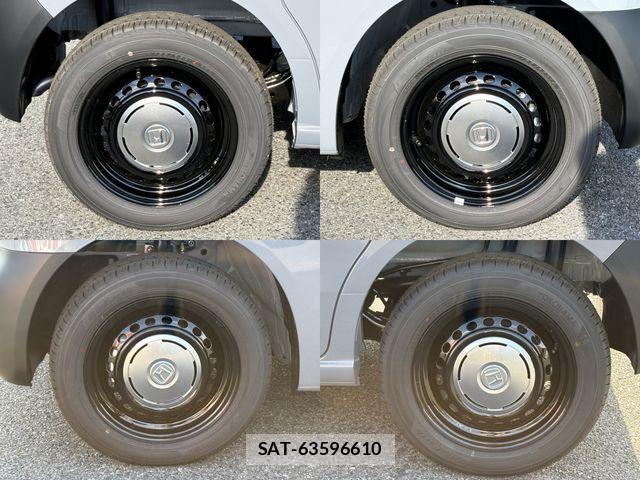 Honda N BOX 2026-05 8131595-13
