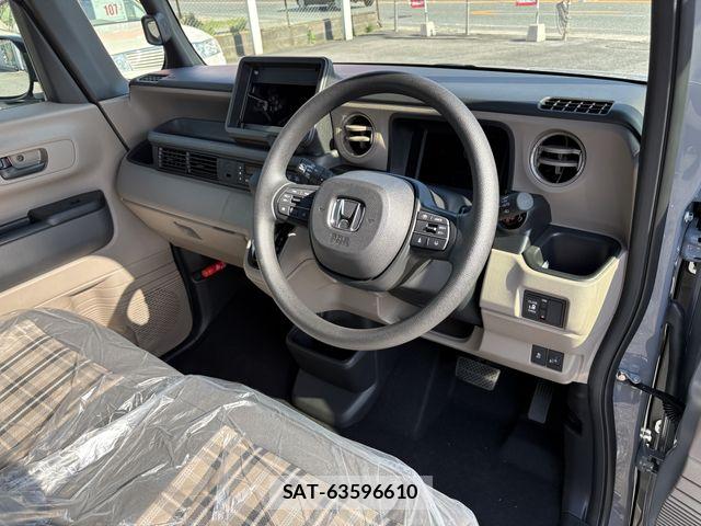 Honda N BOX 2026-05 8131595-15