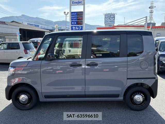 Honda N BOX 2026-05 8131595-7