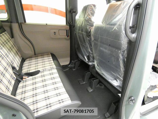 Honda N BOX 2026-02 8628081-13