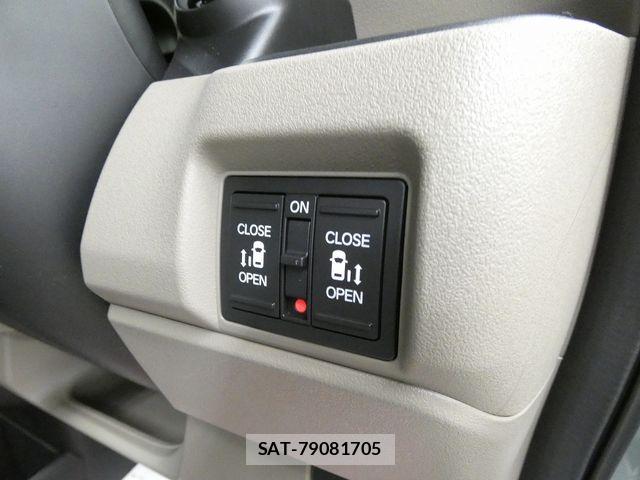 Honda N BOX 2026-02 8628081-15