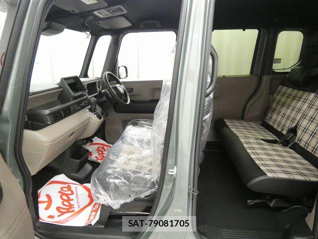Honda N BOX 2026-02 8628081-25