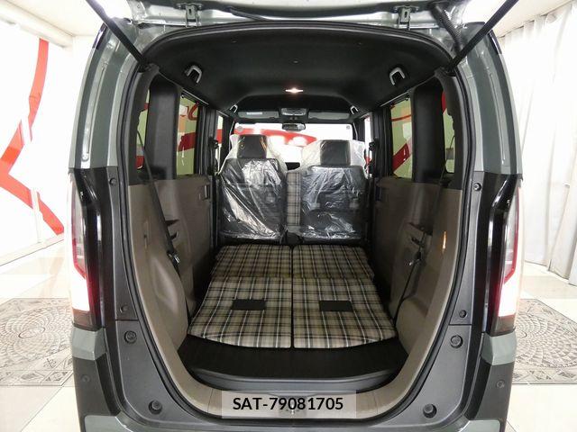 Honda N BOX 2026-02 8628081-7