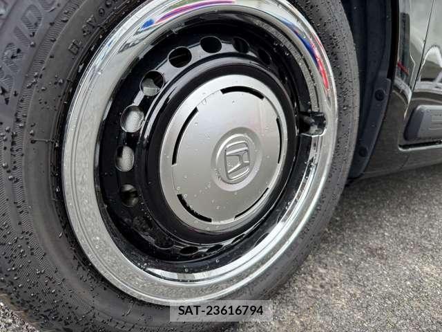 Honda N BOX 2024-10 8686168-4