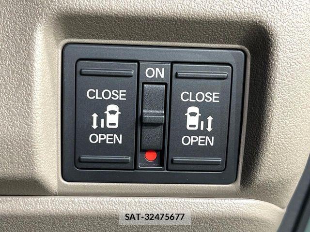 Honda N BOX 2024-09 8871661-4