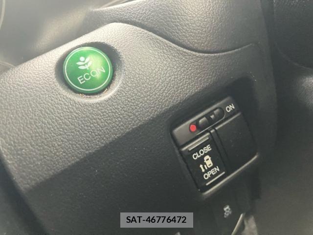 Honda N BOX 2013-09 7359026-16