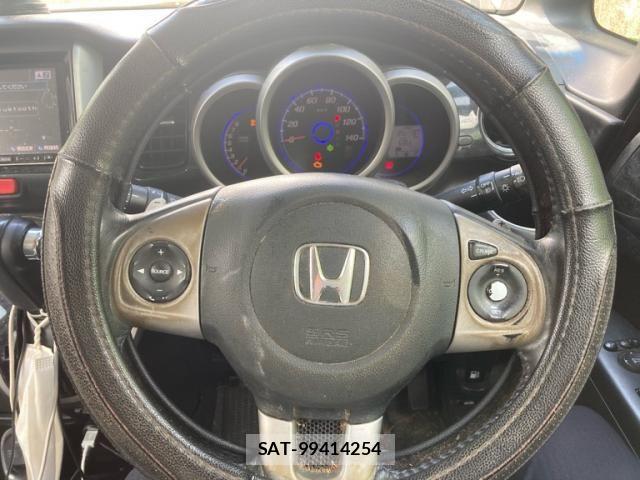 Honda N BOX 2013-08 8337127-16