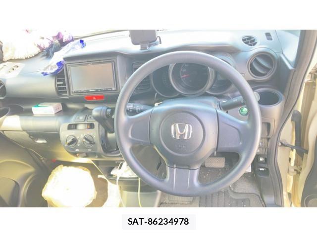 Honda N BOX PLUS 2017-06 6642087-11