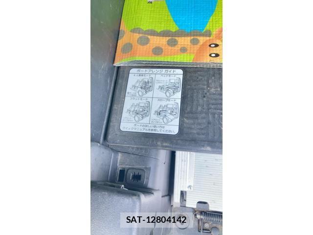 Honda N BOX PLUS 2016-04 7618704-28