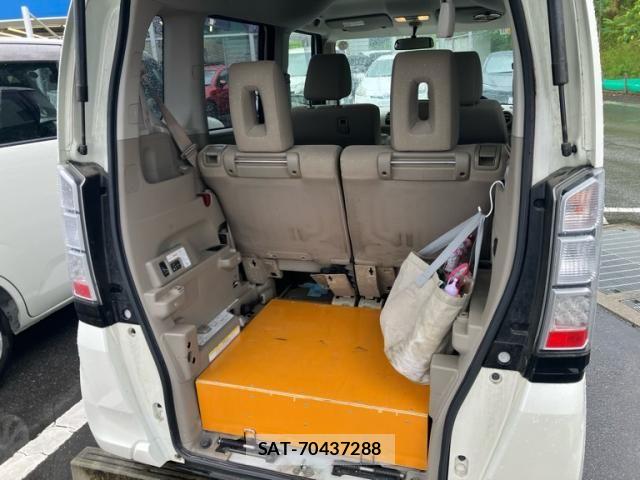 Honda N BOX PLUS 2014-05 7787651-14