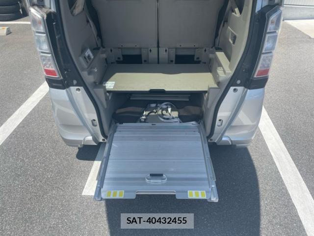 Honda N BOX PLUS 2013-02 7980309-12