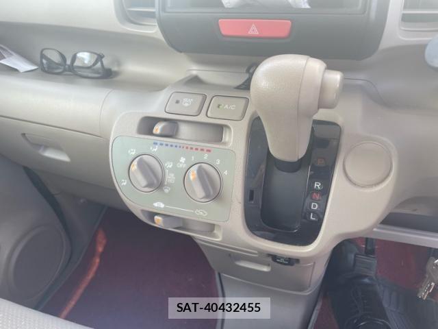 Honda N BOX PLUS 2013-02 7980309-20