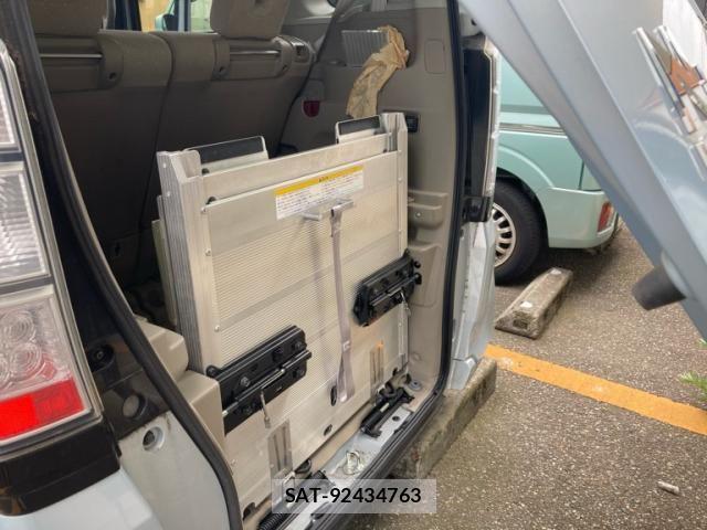 Honda N BOX PLUS 2013-10 8100814-12
