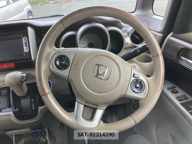 Honda N BOX PLUS 2013-12 8796923-17