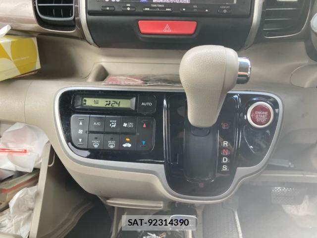 Honda N BOX PLUS 2013-12 8796923-19