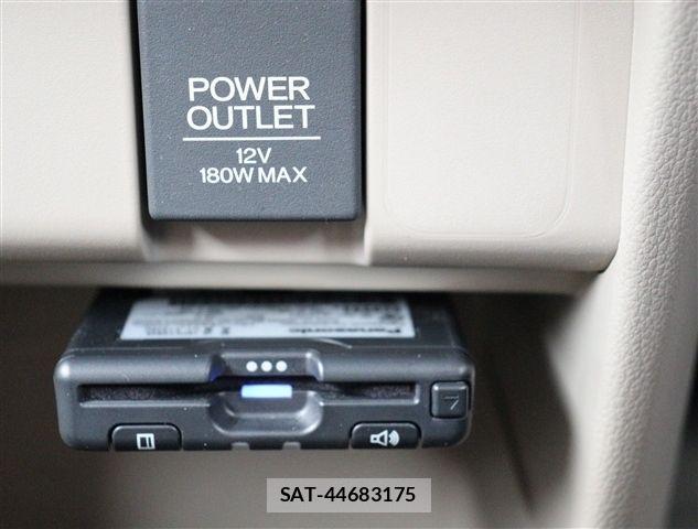 Honda N BOX SLASH 2015-09 1429616-10