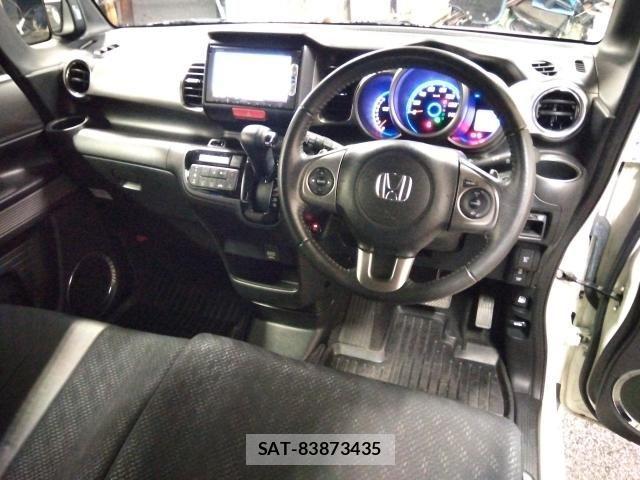 Honda N BOX SLASH 2015-02 2003048-3