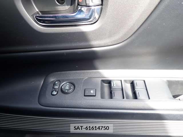 Honda N BOX SLASH 2016-08 3381557-11