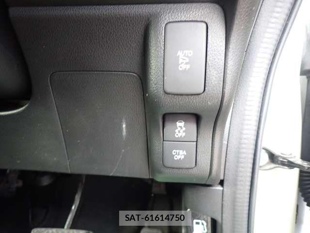 Honda N BOX SLASH 2016-08 3381557-16