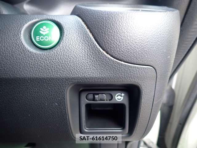 Honda N BOX SLASH 2016-08 3381557-18